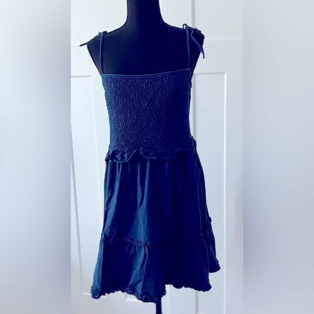 Sundress by Liza Byrd. Size Small. Navy with smocked bodice. EUC